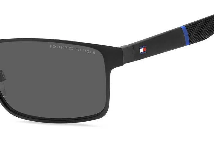 Tommy Hilfiger TH1904 Sunglasses - view 4
